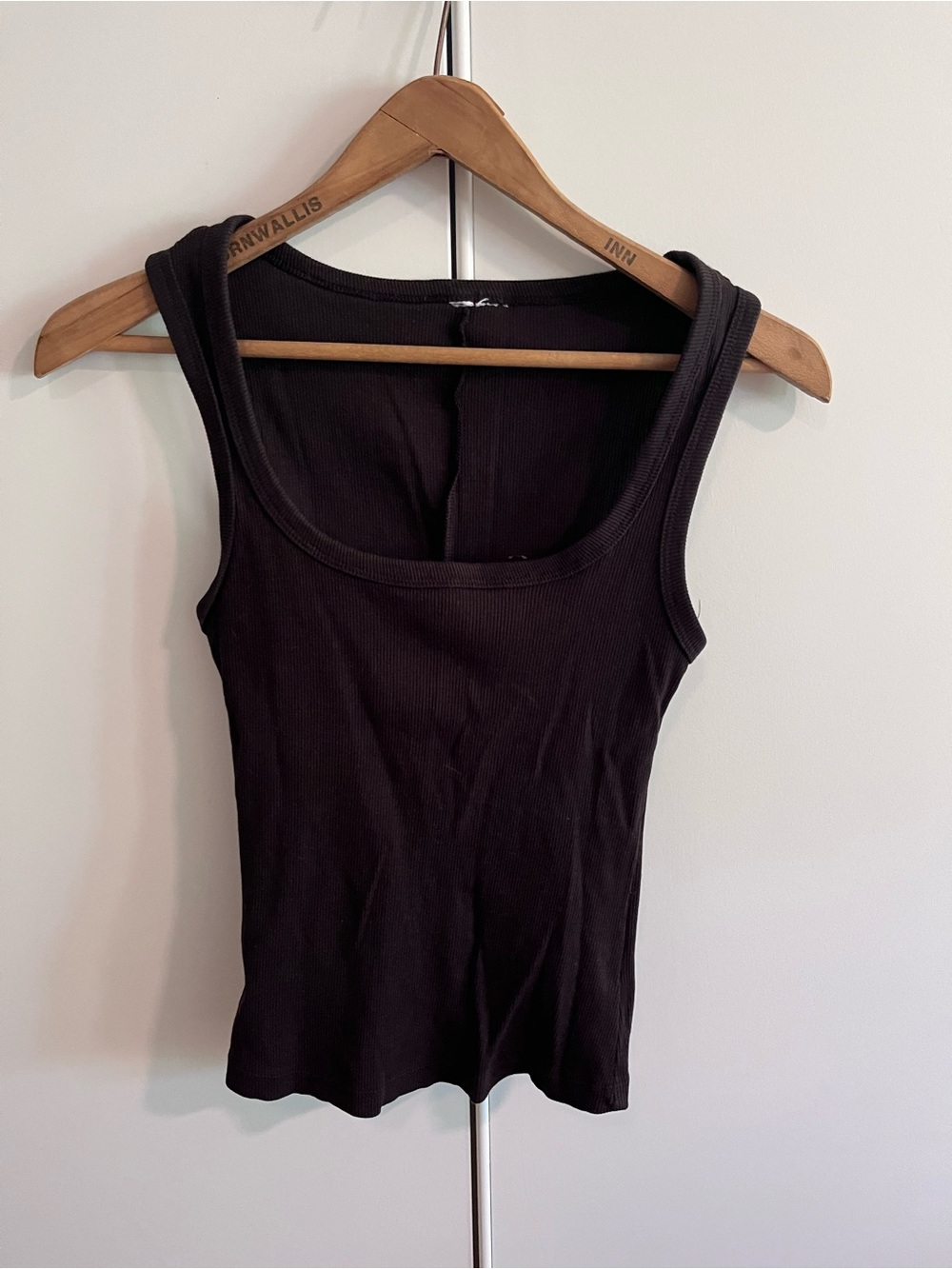 Chocolate brown ribbed tank top from H&M Divided